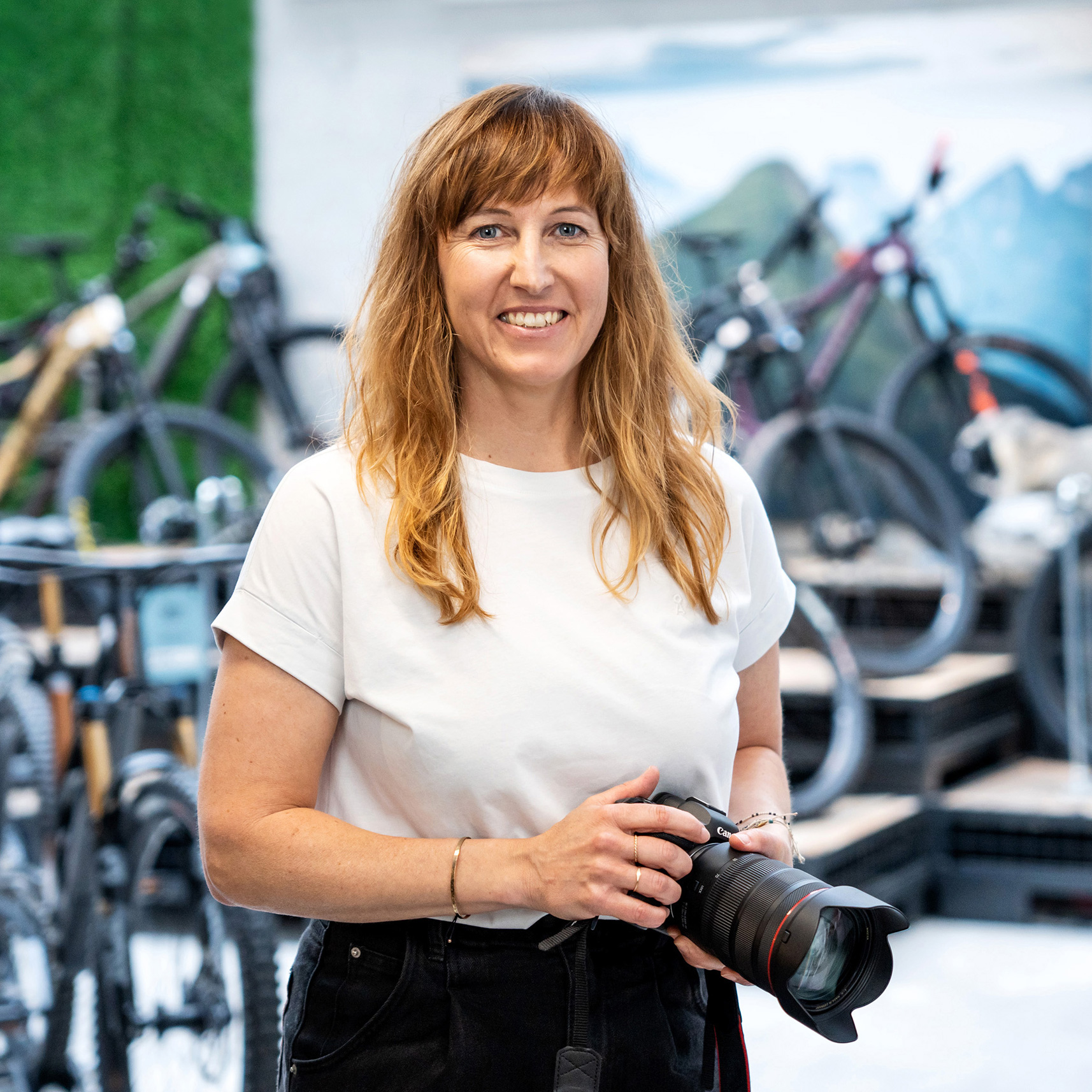 simone hoermann on location